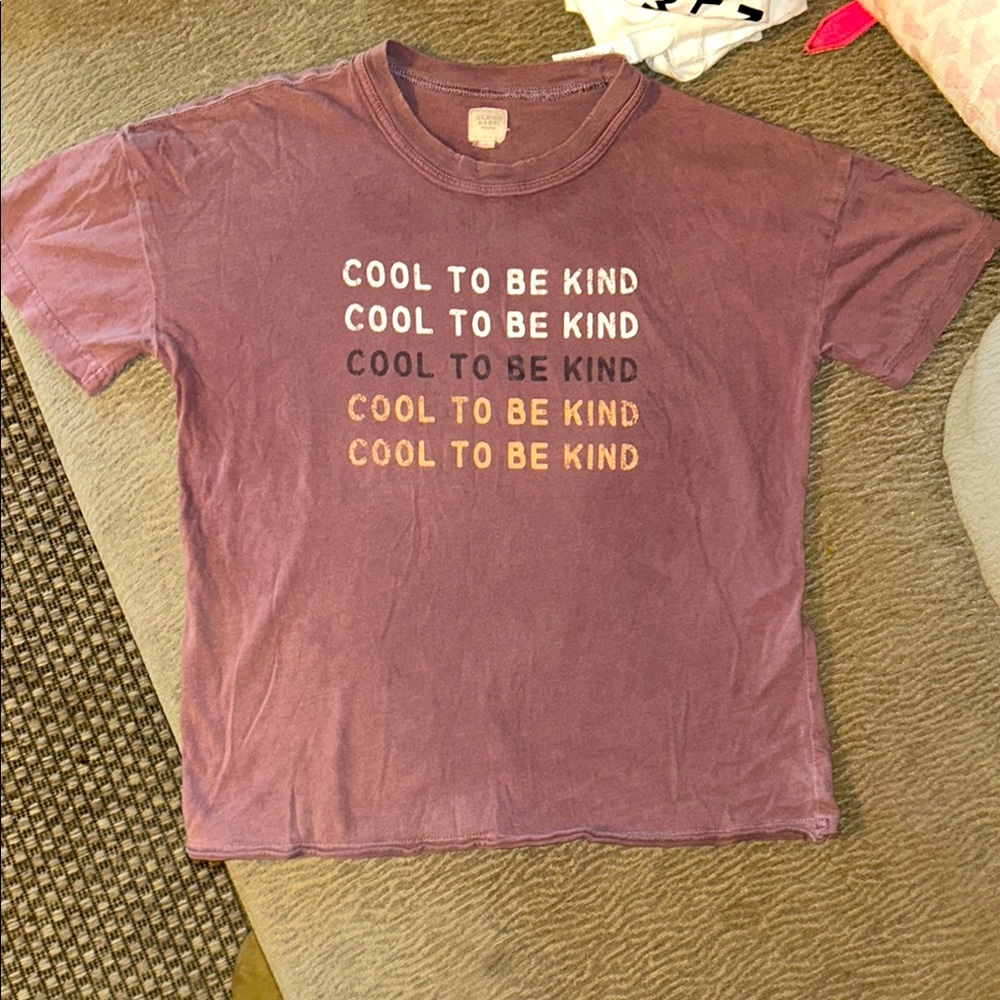 Kids Modish Rebel brand Graphic Tee- size large